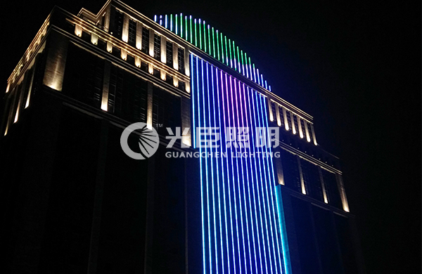 樓體亮化之光臣照明LED護欄管屏實例