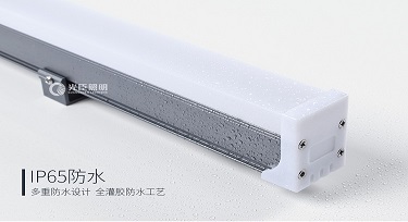 戶外「全彩線條燈」接上多端口控制器燈具無效果變化？